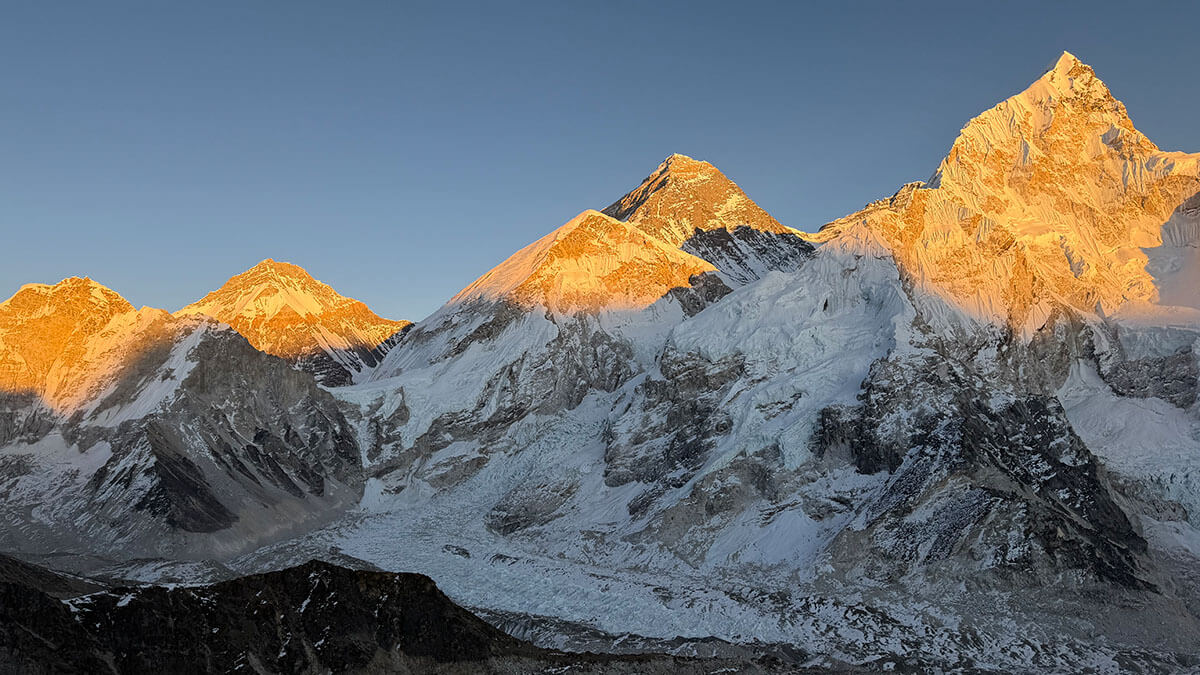 sun set on Everest